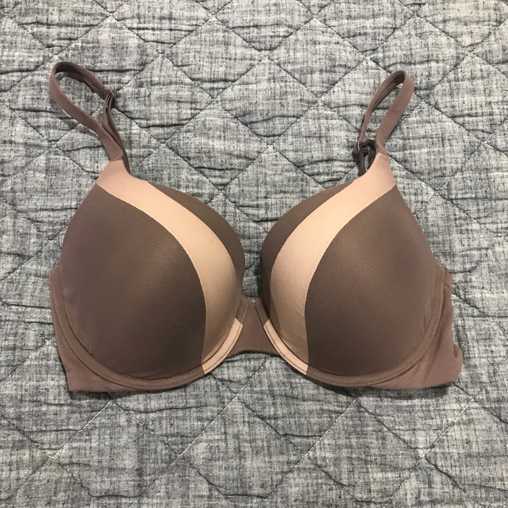 [Victoria’s Secret] Body By Victoria Demi Bra